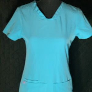 Scrubs heart soul brand like new
